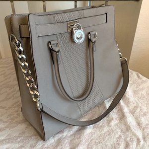Michael Kors Hamilton Micro Studded Leather Tote - Pearl Grey
